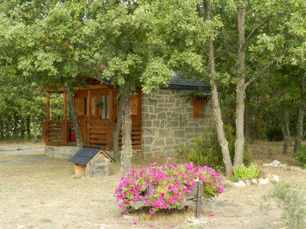 Cabanas Vallecino Manzanal de los Infantes Eksteriør bilde