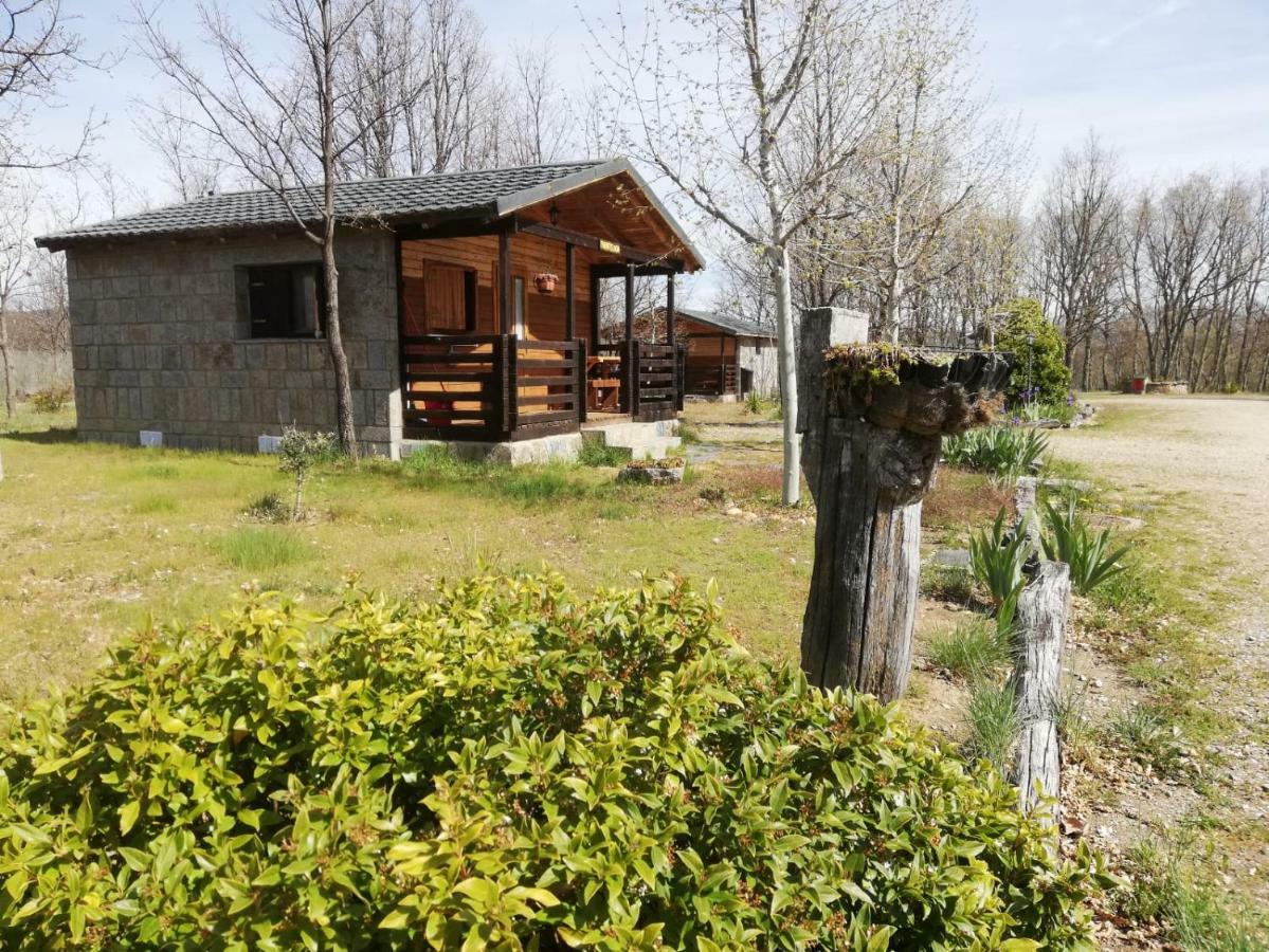 Cabanas Vallecino Manzanal de los Infantes Eksteriør bilde